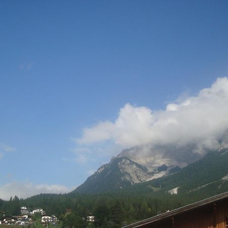 Gästehaus Alpenstern Ehrwald Exterior foto